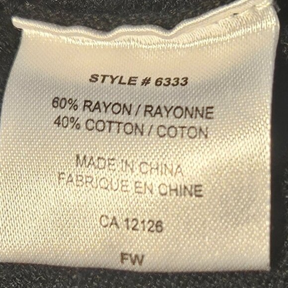 Elegant Black Women's Sweater - Picture 7 of 7